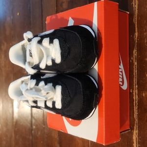 NIKE WAFFLE TRAINER 2